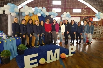 Os vereadores estiveram presentes na festividade dos 33 anos da Escola Municipal de Ensino Fundamental Pejuçara